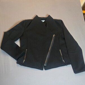 BB Dakota Women's Black Ribbed Asymetrical Front Zip Knit Jacket- Medium